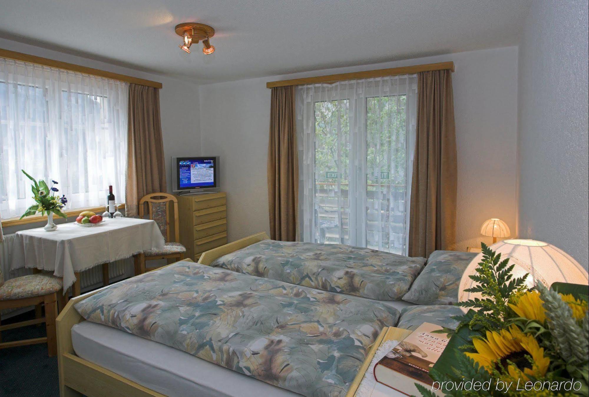 Hotel Walliserhof-Leukerbad-Therme Cameră foto